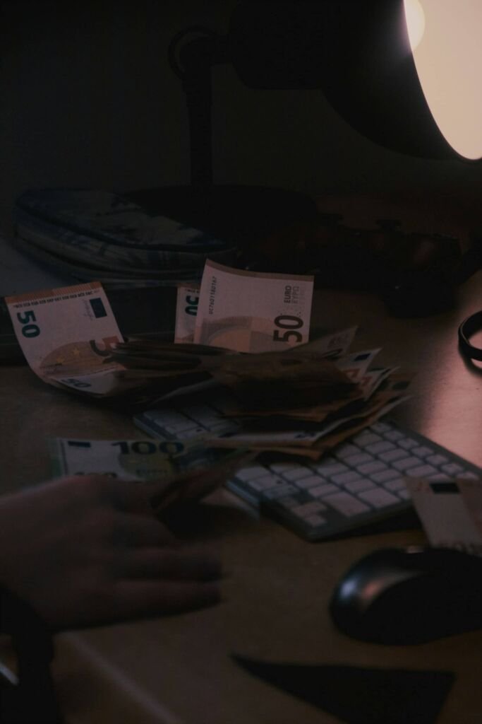 Budgeting for a movie - Image credit Unsplash