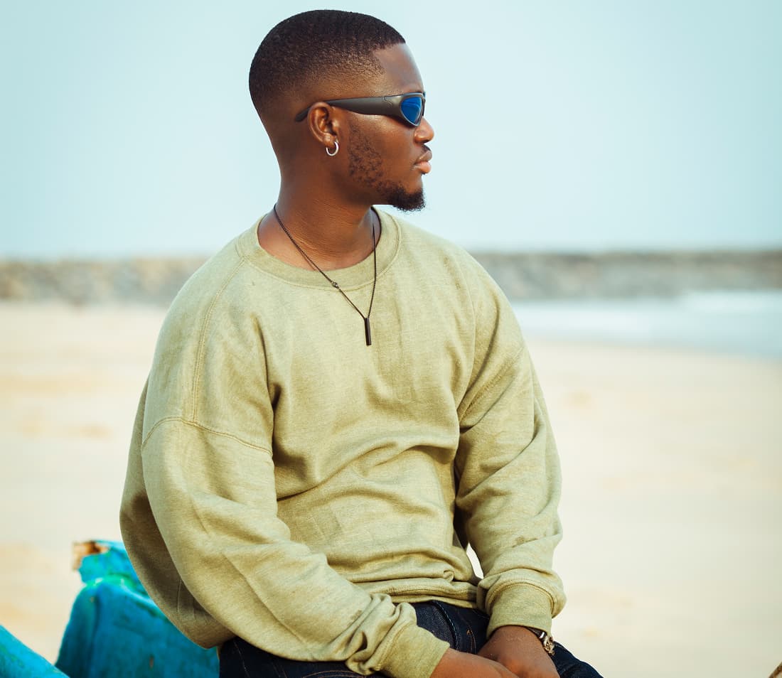 Contact Inspivia featuring Dami Olorin